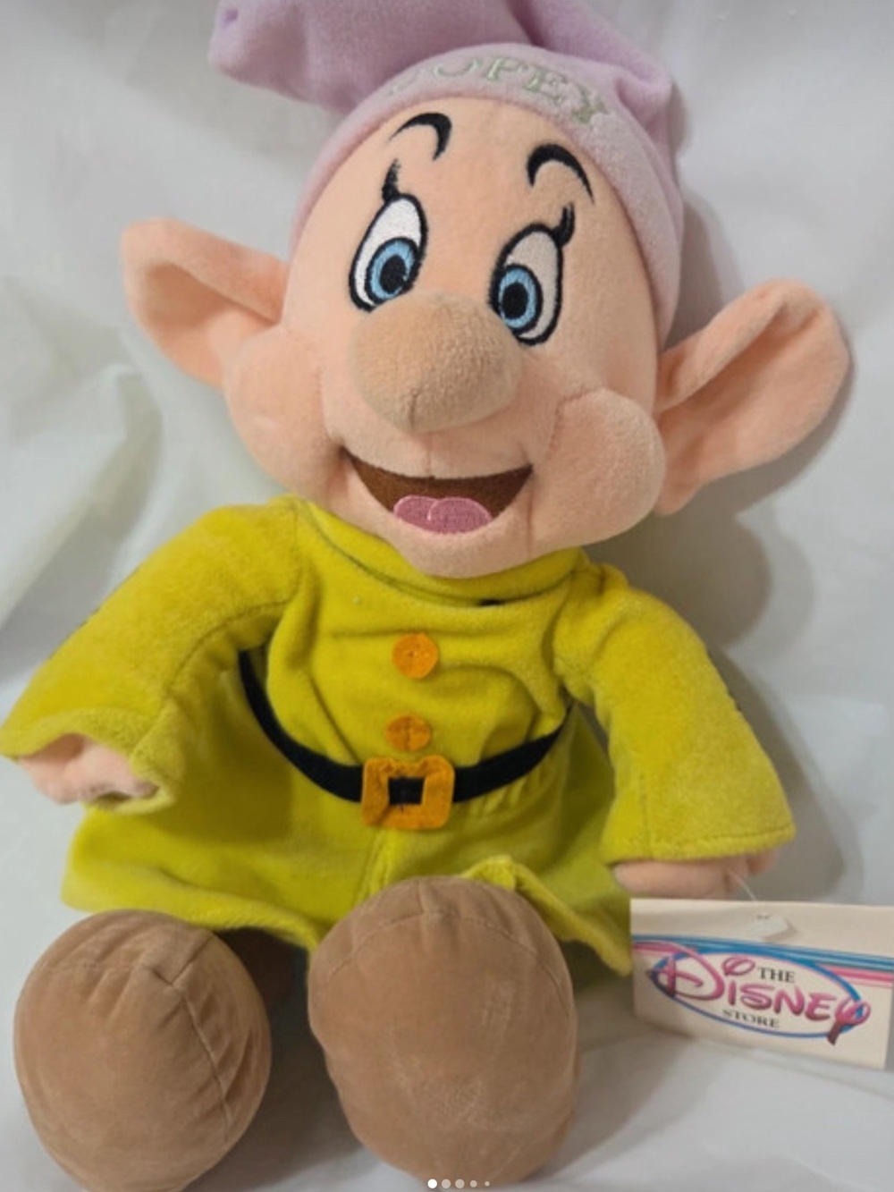 “NWT” Disney Store Dopey 12” Plush. Green Outfit. Embroidered Hat. Stuffed